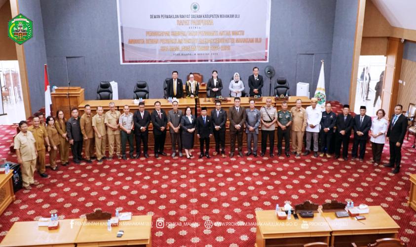 Pemkab Mahulu Hadiri Pelantikan PAW DPRD, Apresiasi DPRD dan Dukung Sinergi Demi Pembangunan Berkelanjutan